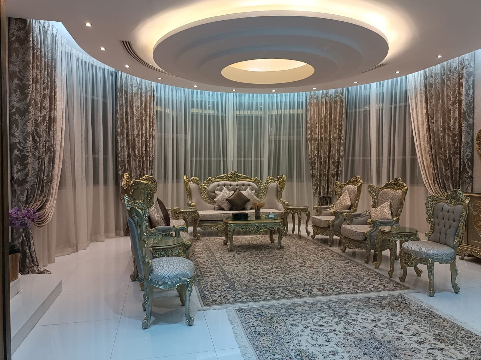 Luxury custom sofa and seating by Noor Al Safa